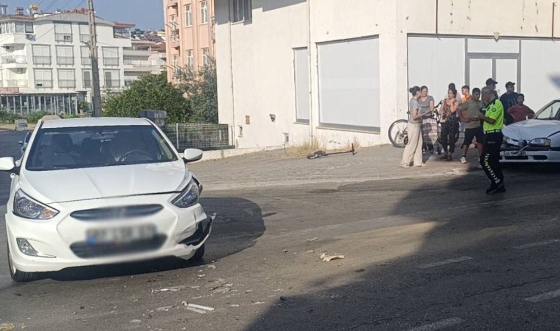 Antalya'da iki arabanın çarpışması sonucu meydana gelen kazada bir kişi