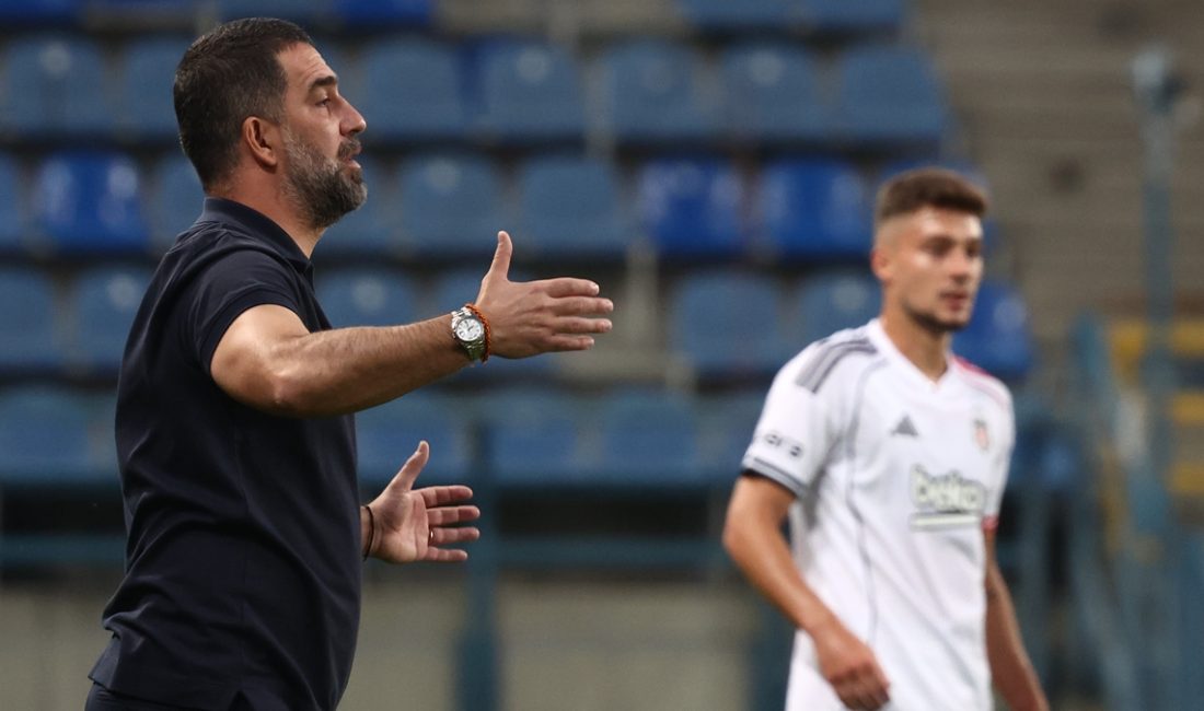 Ukrayna takımı Shakhtar Donetsk'te teknik yönetici Arda Turan, Beşiktaş'ı yendikleri