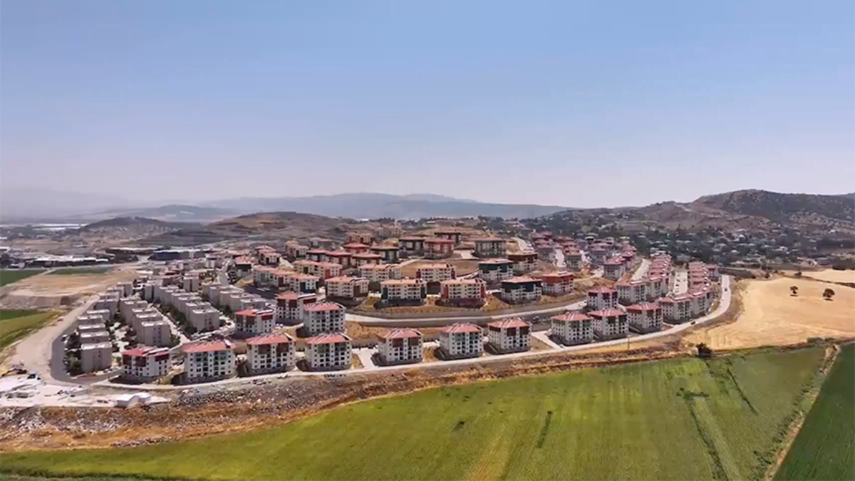 6 Şubat zelzelelerinin izlerinin silindiği 'asrın inşa seferberliği' ile sarsıntı