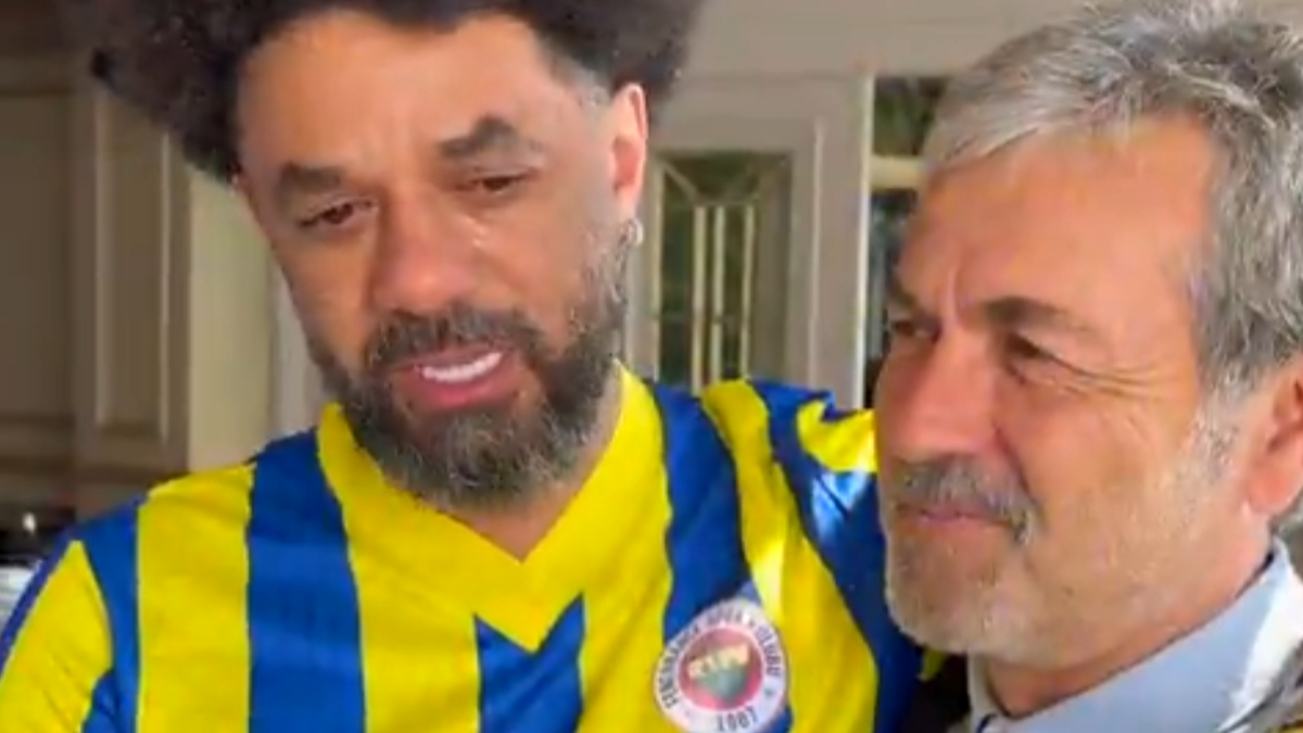 Fenerbahçe'nin eski futbolcularından Cristian Baroni, eski hocası Aykut Kocaman ile
