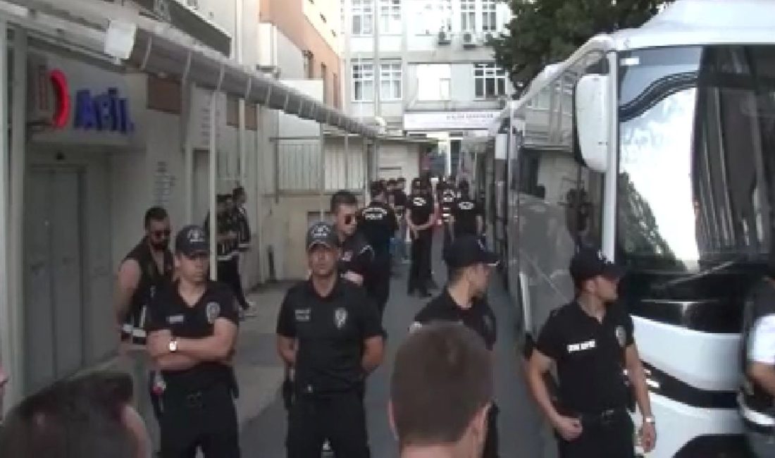 Tutuklu bulunan Beşiktaş Belediye Başkanı Rıza Akpolat ve yakınlarının sürücülüğünü