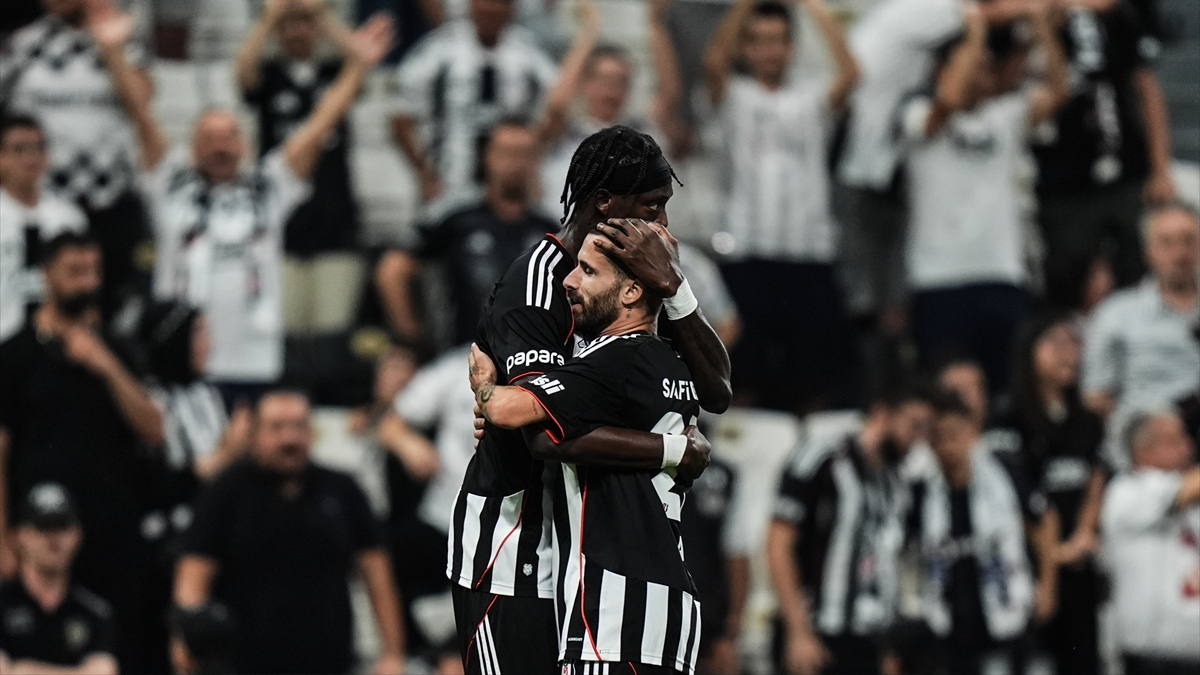 Beşiktaş, Süper Lig'de son 12 dönemdeki birinci hafta karşılaşmalarının 11'ini