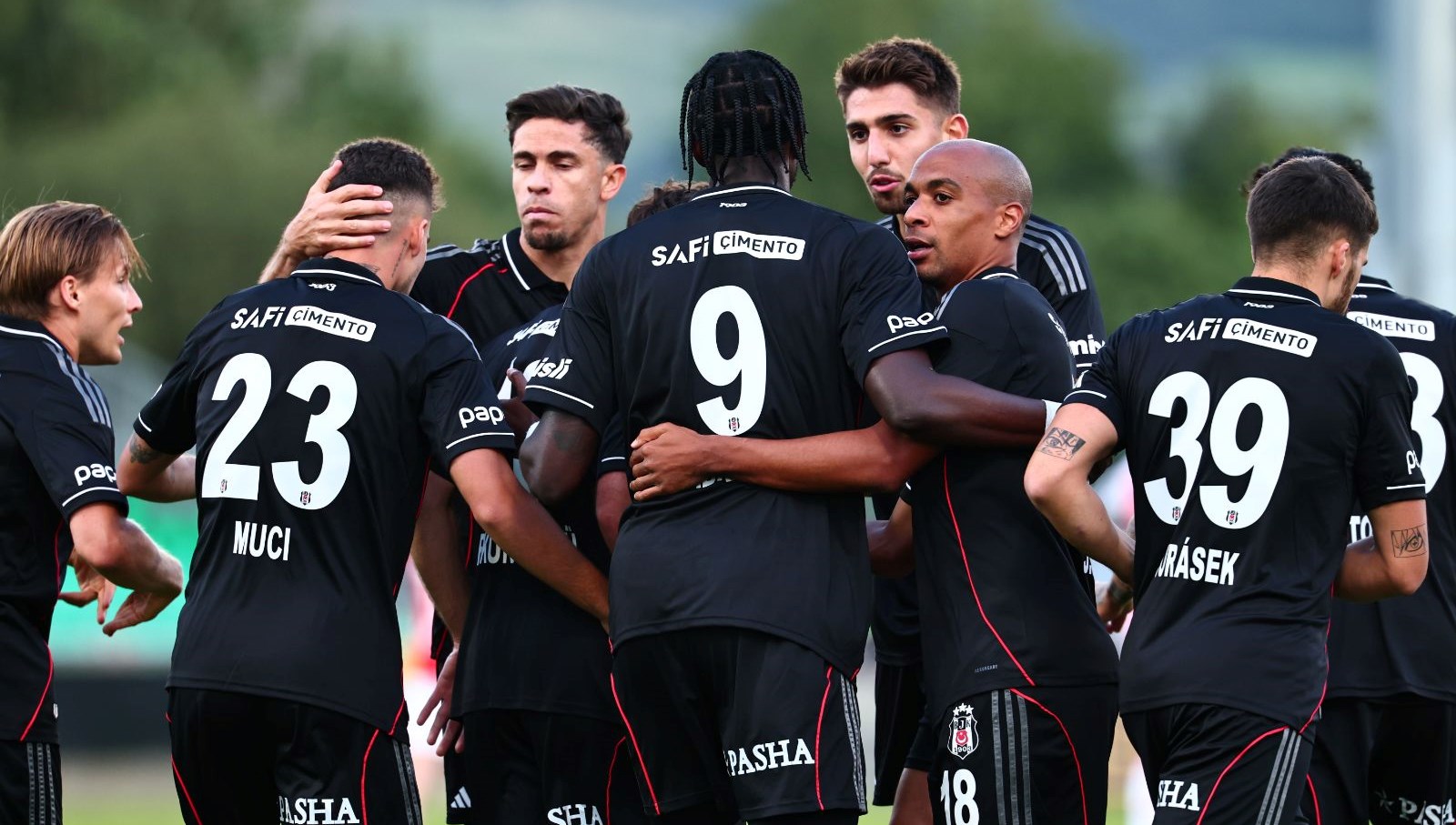 Beşiktaş, Konferans Ligi 3. eleme çeşidine nokta koymak için St. Patrick's