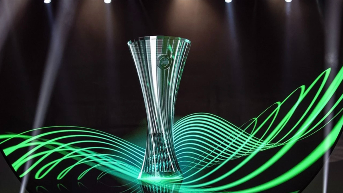 Başakşehir, UEFA Avrupa Konferans Ligi'nde play-off turuna yükselmesi halinde Universitatea