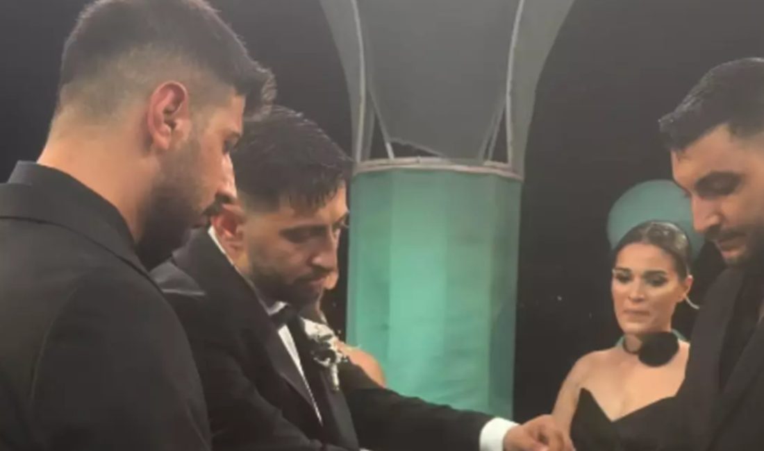 Kehribar müziğiyle bilinen ünlü müzikçi Burak Bulut, bir müddettir birlikte