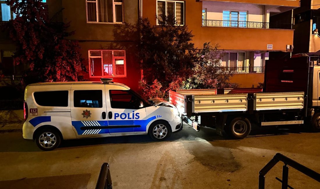 İznik ilçesinde, polisin 'dur' ihtarına uymayan kamyonet şoförü, yaklaşık 10