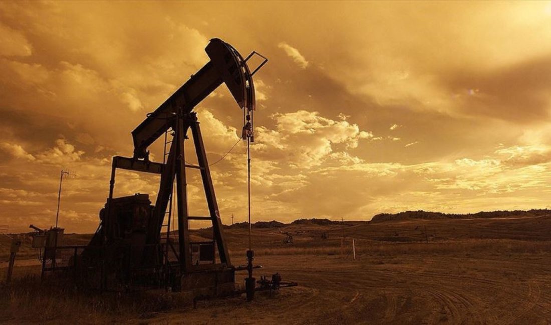 Petrol fiyatlarına ait düşüş öngörüleri artmaya devam ediyor. Orta Doğu'daki