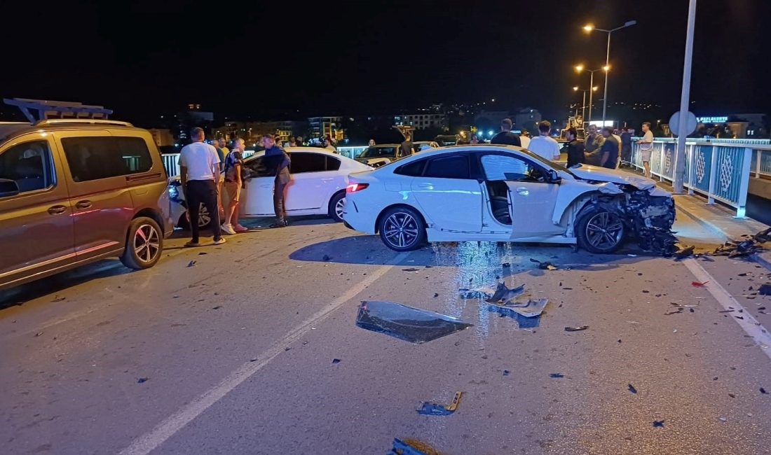 Zonguldak'ın Çaycuma ilçesinde alkollü olduğu sav edilen bir şoför seyir