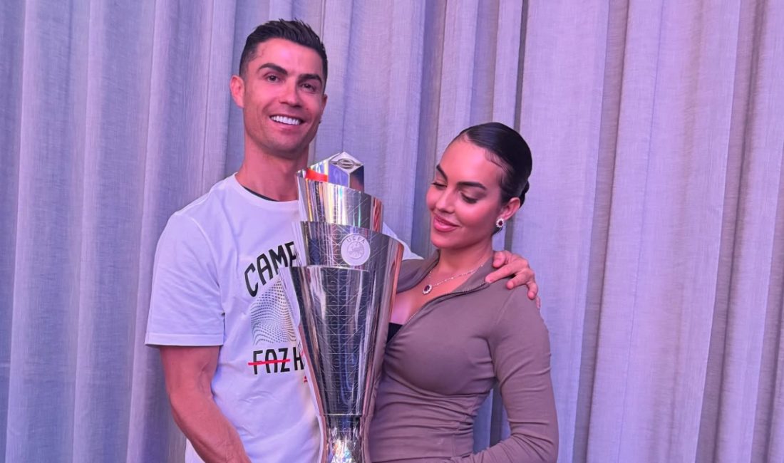 Çocuklarının annesi Georgina Rodriguez'le uzun müddettir birliktelik yaşayan Ronaldo, sonunda