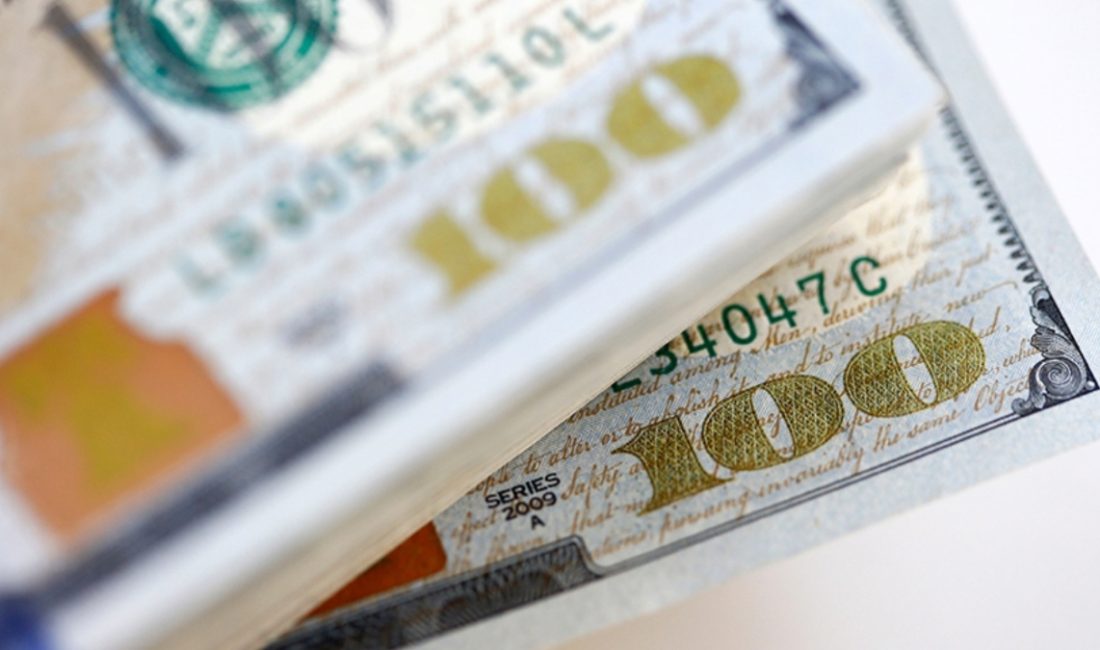 Günün başlangıcında Dolar/TL, güne yatay başlamasının akabinde 40,9357 düzeyinden süreç