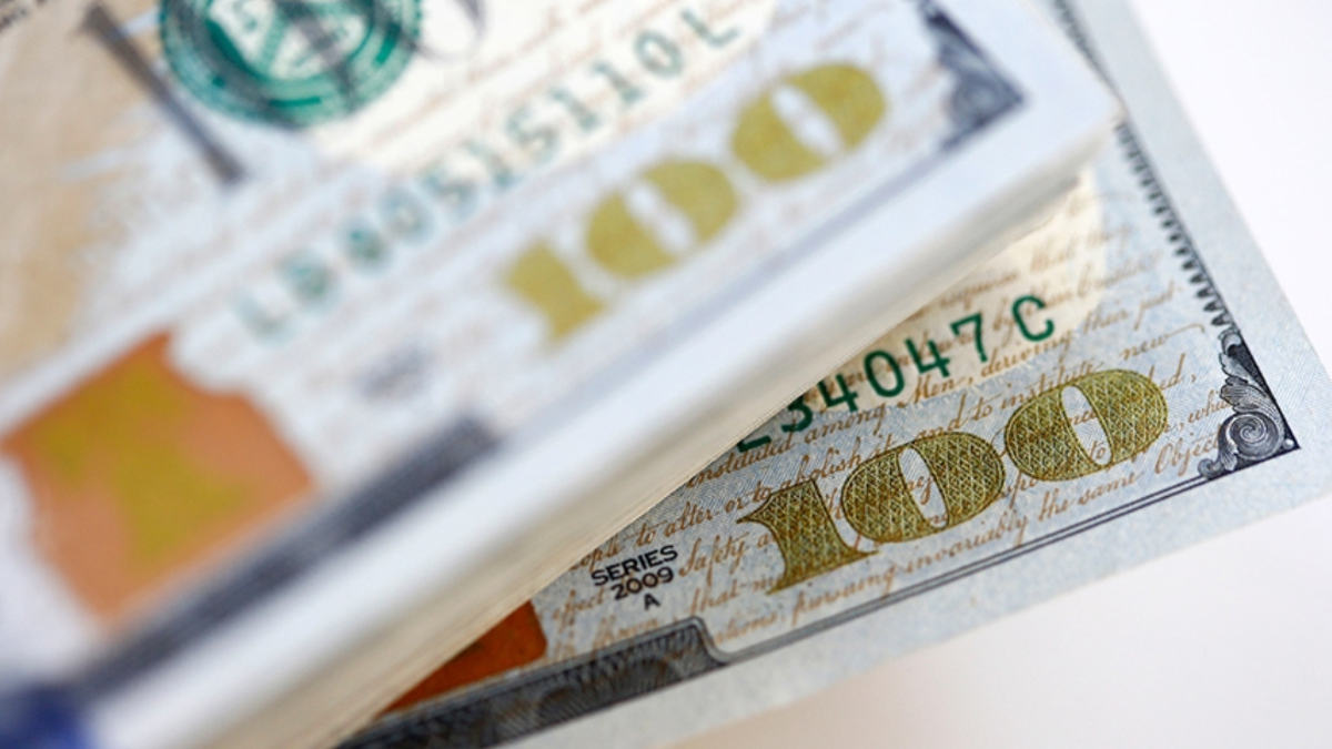 Günün başlangıcında Dolar/TL, güne yatay başlamasının akabinde 40,9357 düzeyinden süreç