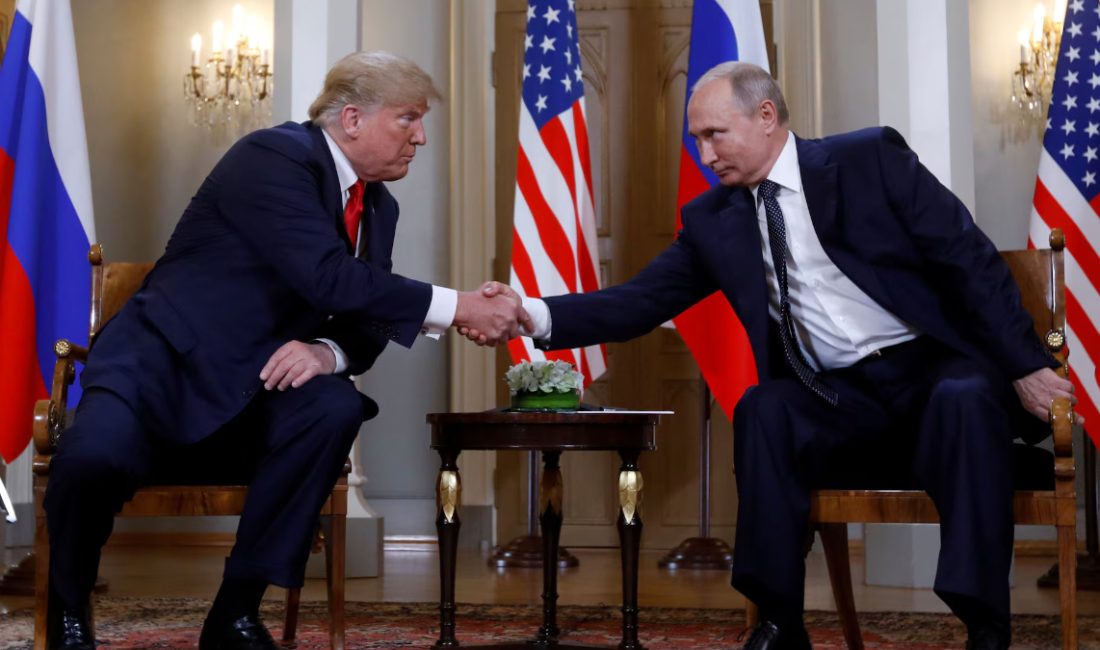 ABD Başkanı Donald Trump, Rusya Devlet Lideri Vladimir Putin ile