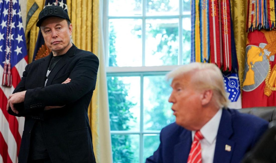 Elon Musk'ın, ortalarındaki arbede ve gerilime rağmen ABD Başkanı Donald