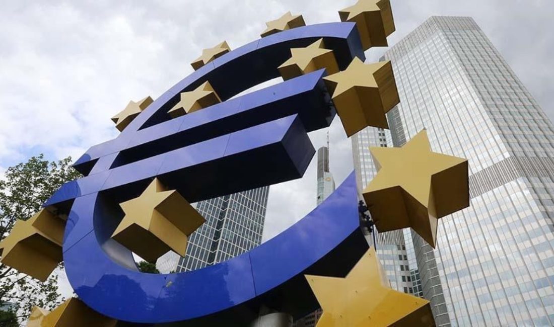 Eurostat'ın açıkladığına nazaran, Euro Bölgesi'nde yıllık enflasyon temmuz ayında yüzde