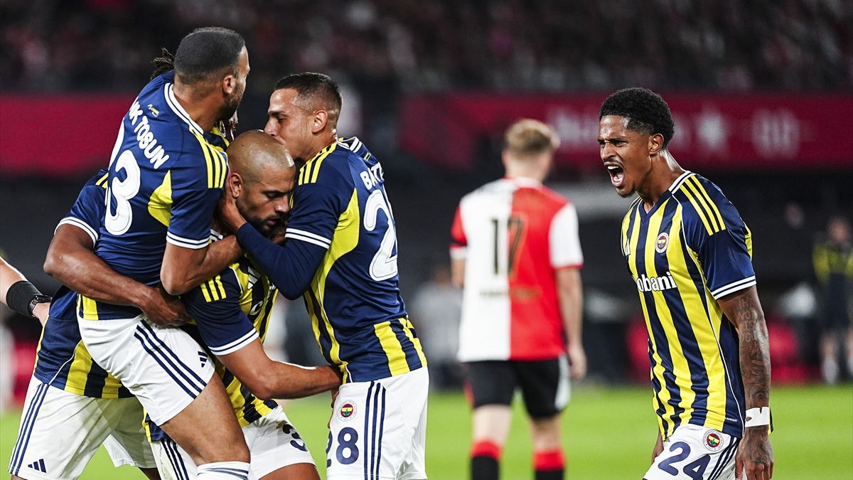 Fenerbahçe, Avrupa kupalarındaki 288. maçını Hollanda ekibi Feyenoord ile oynayacak.