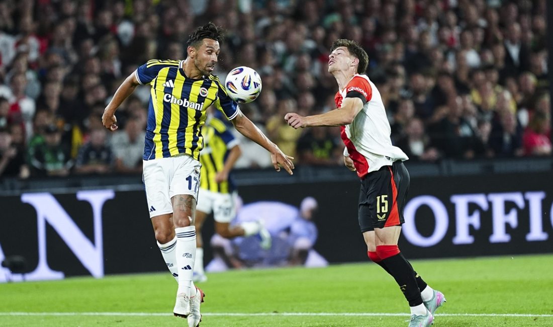 Fenerbahçe, 2-1 kaybettiği maçın rövanşında meskeninde Hollanda temsilcisi Feyenoord karşısında