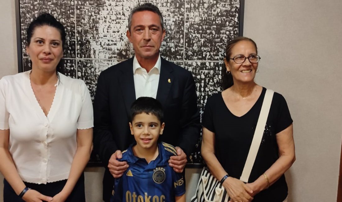 İzmir'de lösemi tedavisi gören 8 yaşındaki Rüzgar Kırgülü, Fenerbahçe Başkanı
