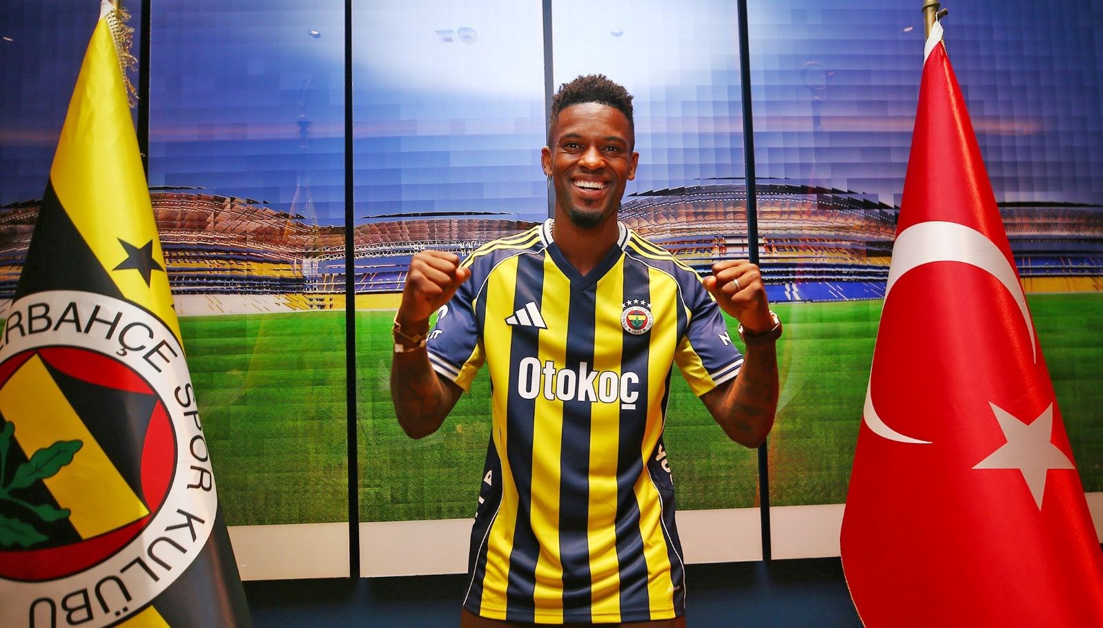 Fenerbahçe'nin takımına kattığı 31 yaşındaki Nelson Semedo, kulüp tarihinin 8.