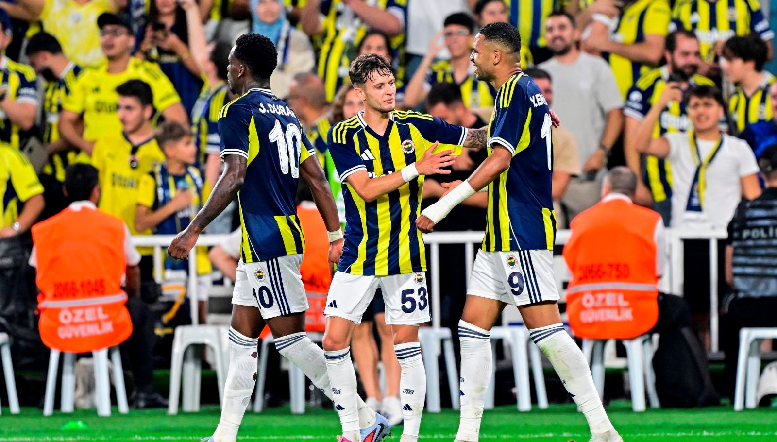 Süper Lig'de yeni döneme başlayacak olan Fenerbahçe'nin lig tarihine göz