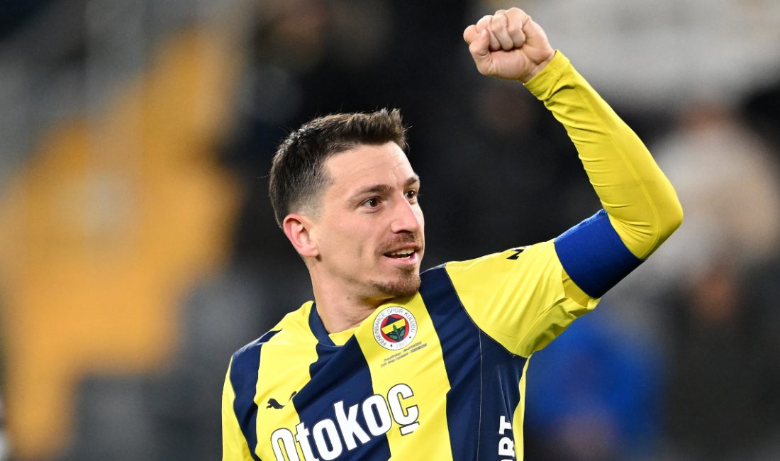 Yeni dönemin başlamasına az bir mühlet kala Fenerbahçe'de kadro kaptanı