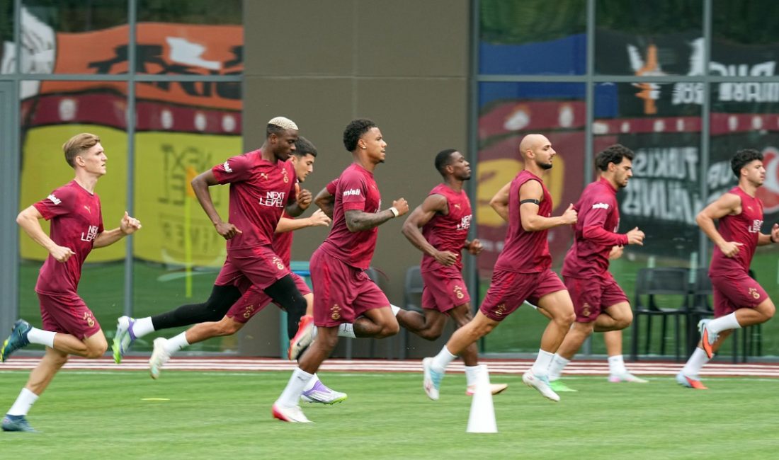 Okan Buruk idaresindeki Galatasaray, Fatih Karagümrük ile oynayacağı lig maçına
