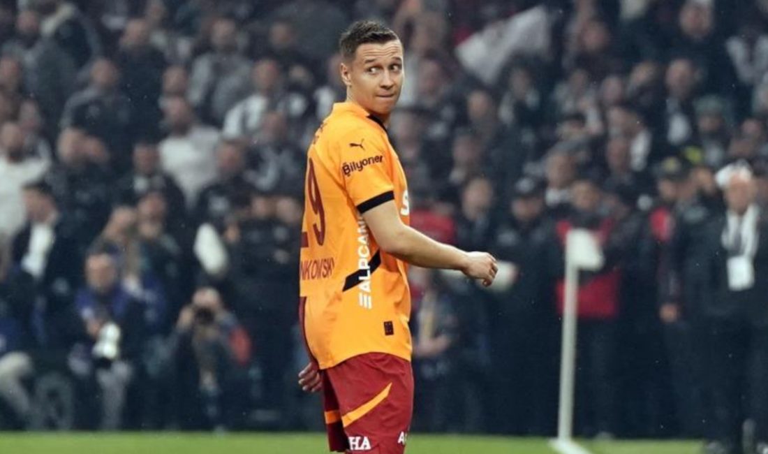 Galatasaray, Przemysaw Frankowski’nin transferi konusunda Fransız grubu Rennes ile mutabakata