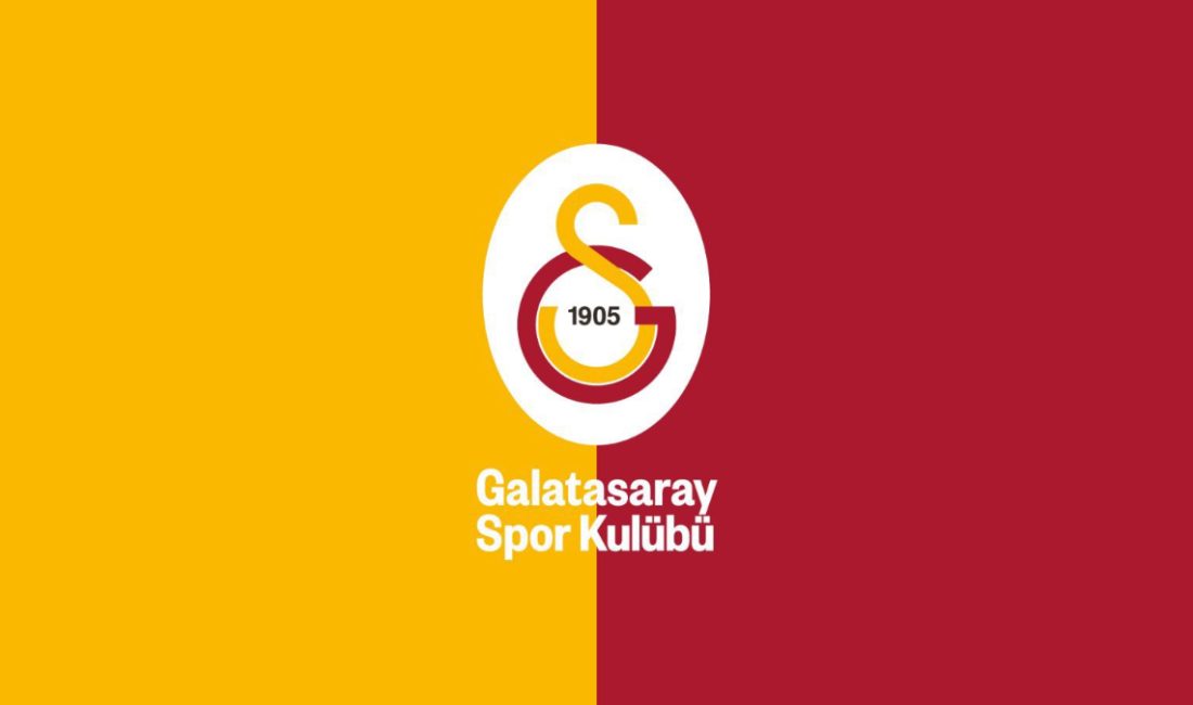 Galatasaray Bayan Futbol Grubu; Angel Mukasa, Narin Yakut, Kezban Tağ,