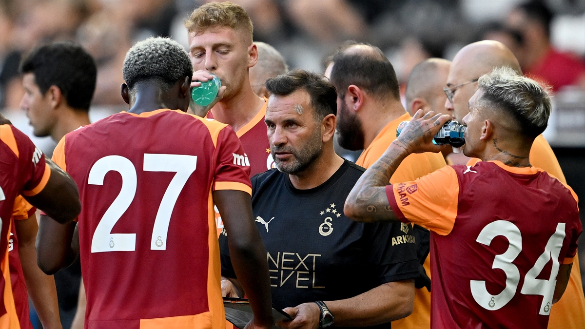 Galatasaray, yeni dönem hazırlıkları kapsamında alanında Lazio ile karşılaşacak. Bu