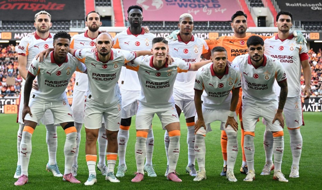 Transferin süratli gruplarından Galatasaray'da ekibe katılan isimlerin yanı sıra ayrılacak