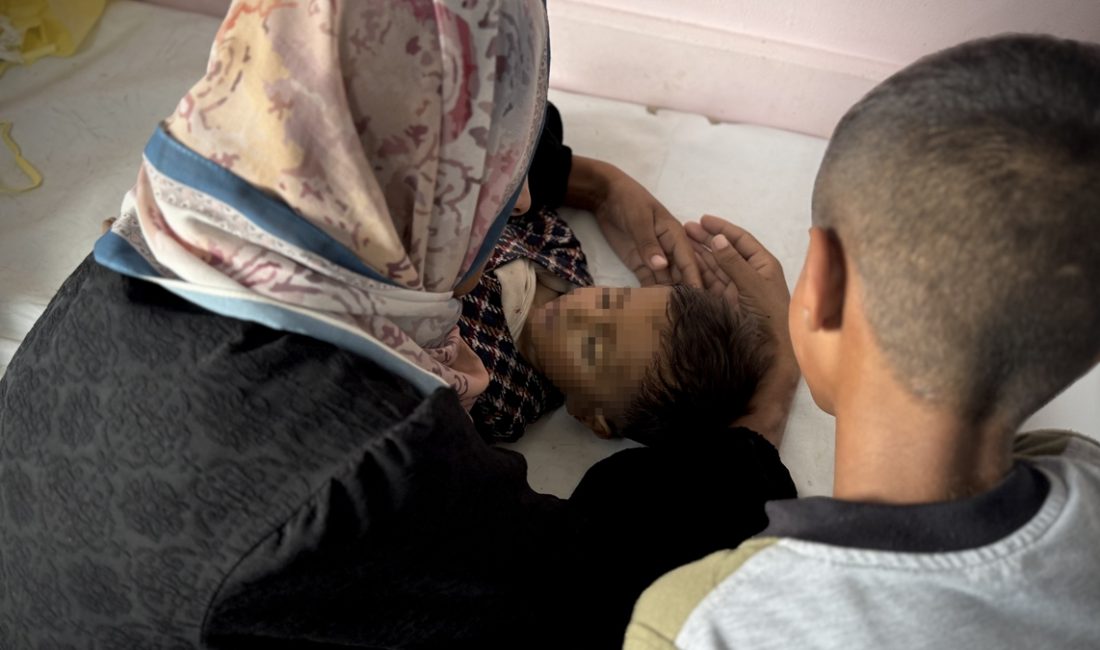 İsrail'in ablukası nedeniye kıtlık yaşanan Gazze'de son 25 saatte 5