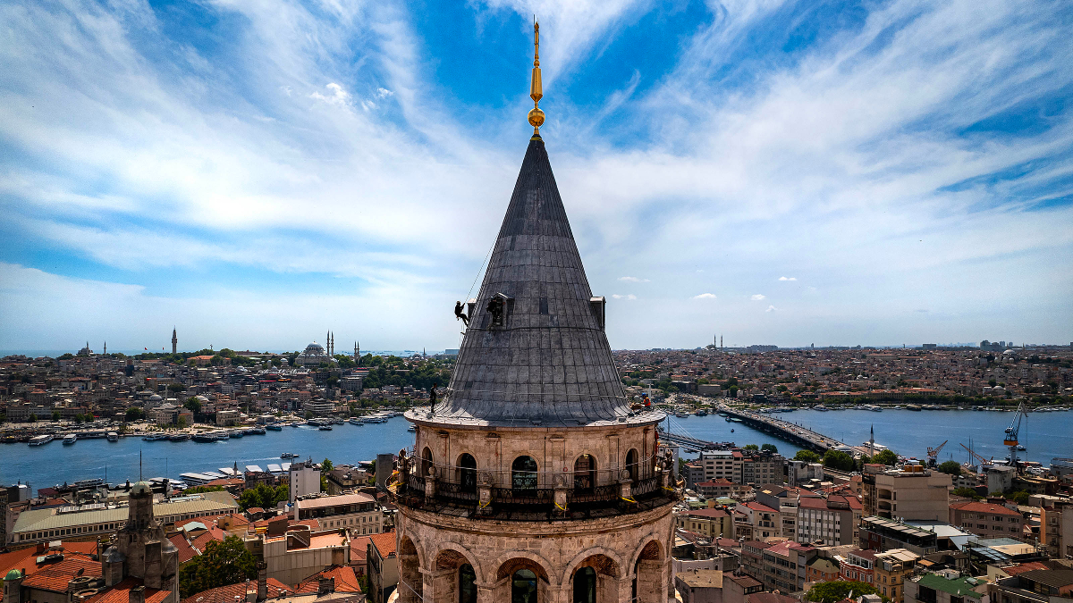 Türkiye'nin eşsiz görüntülerini havadan görüntüleyen foto muhabirlerinin yapıtları Nevşehir’de sergilenerek