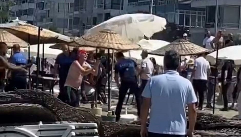 Bursa'da teze nazaran halk plajında izinsiz biçimde şezlong koyup para alan