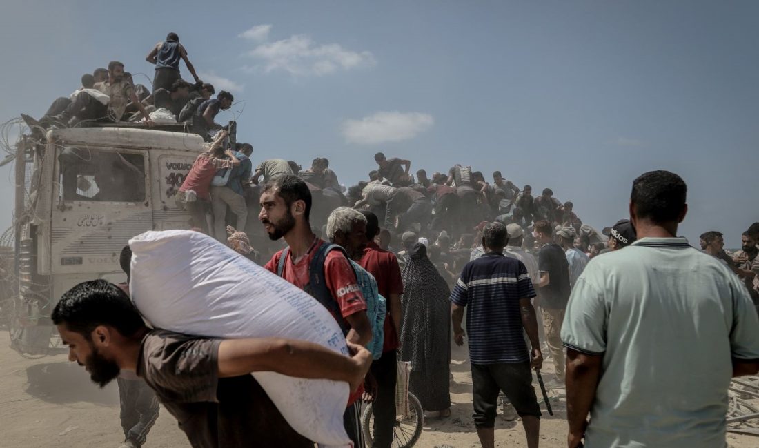 Hamas heyeti Gazze'de ateşkes görüşmeleri için, Kahire'nin davetiyle bir sefer