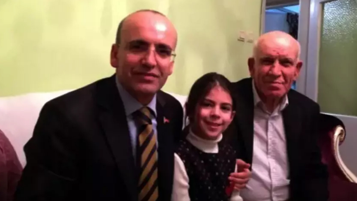 Hazine ve Maliye Bakanı Mehmet Şimşek'in abisi Nazmi Şimşek, 80
