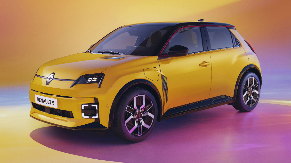 Renault, ağustos ayı fiyat listesini güncelleyerek Clio, Megane Sedan ve