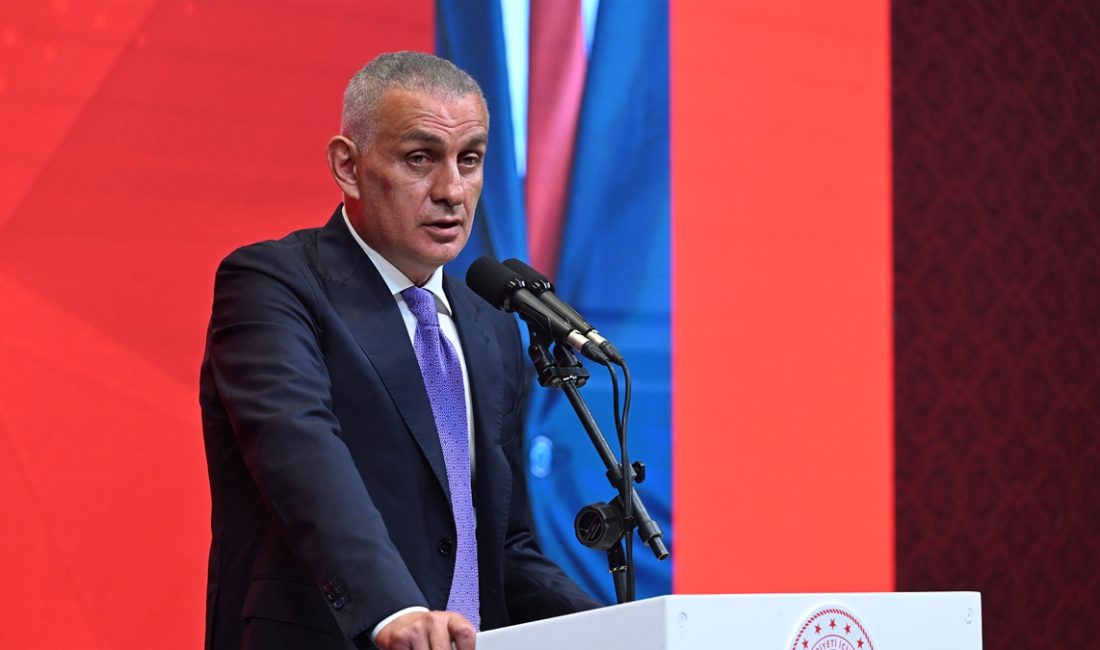 TFF Başkanı İbrahim Hacıosmanoğlu, "Büyük kadrolar için Türkiye'de şampiyon olmanın