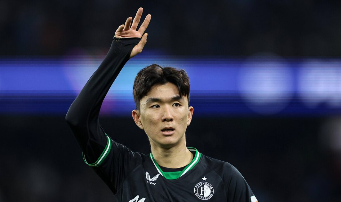 Feyenoord'un Güney Koreli oyuncusu In-beom Hwang, Fenerbahçe'nin daha âlâ oynadığını