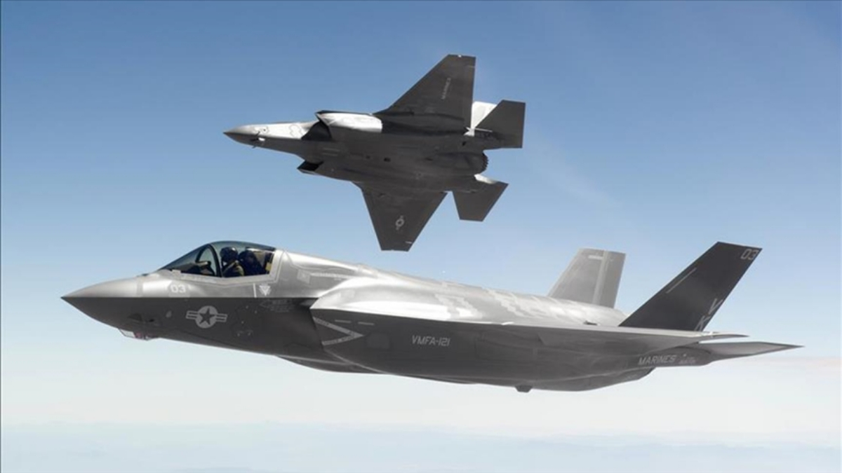 El Pais gazetesi, İspanya'nın ABD'den F-35 alma planını rafa kaldırdığını,