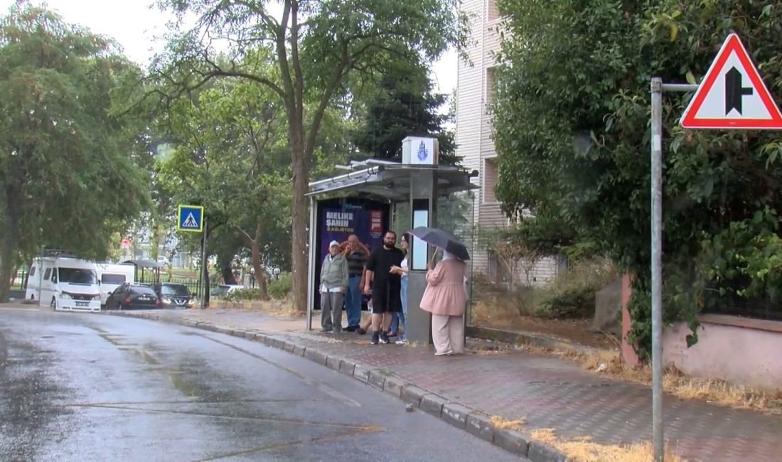 İstanbul’da günlerdir tesirli olan sıcaklık ve nemli hava yerini kentin