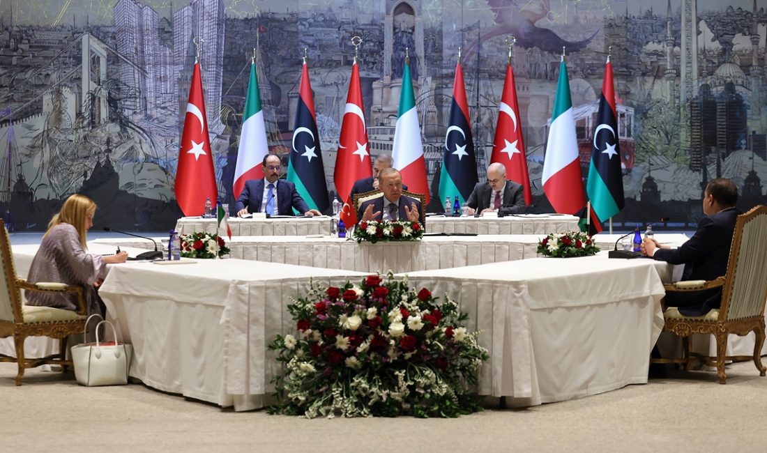 İtalya Başbakanı Meloni’nin Cumhurbaşkanı Erdoğan ve Libya Başbakanı Dibeybe ile