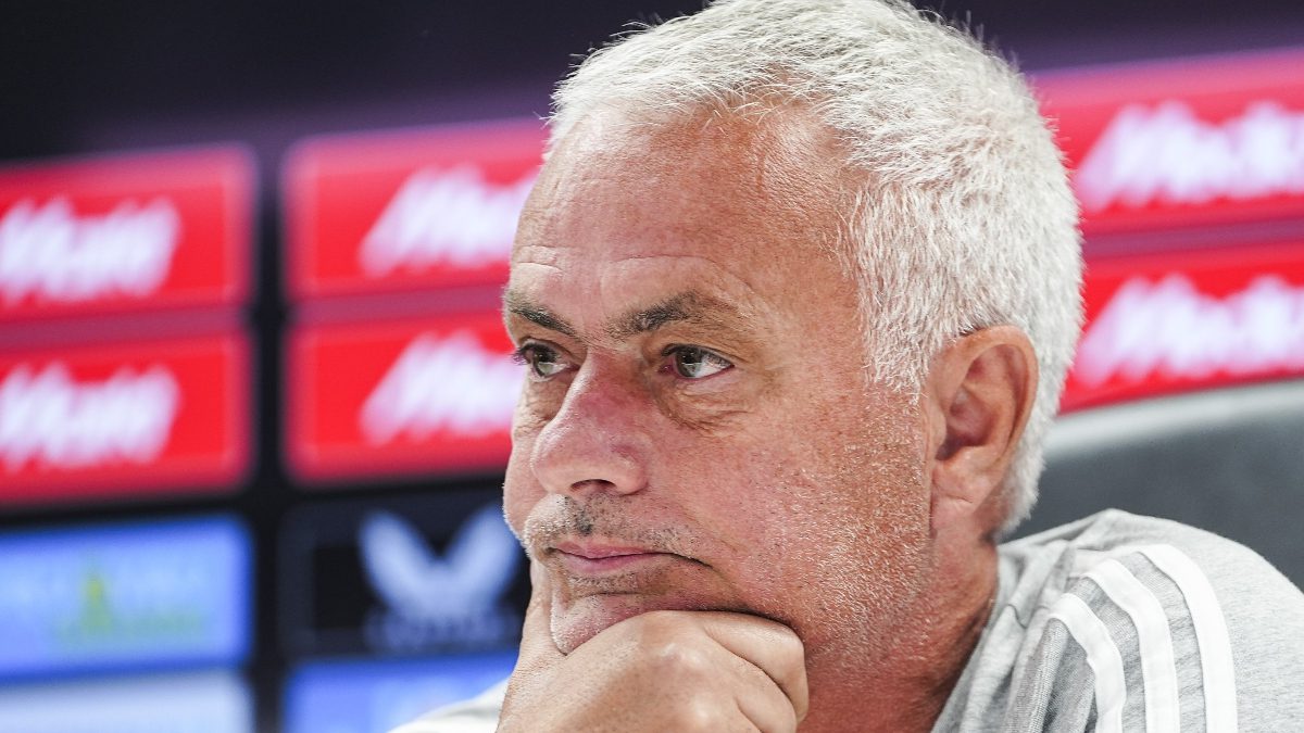 Fenerbahçe'nin Benfica'ya elenişi sonrası Mourinho'nun açıklamaları dünya basınında geniş yankı