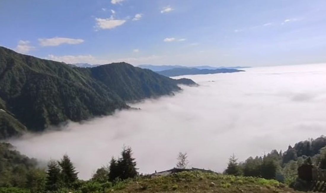 Doğu Karadeniz’in yüksek doruklarında vakit zaman ortaya çıkan bulut denizi,