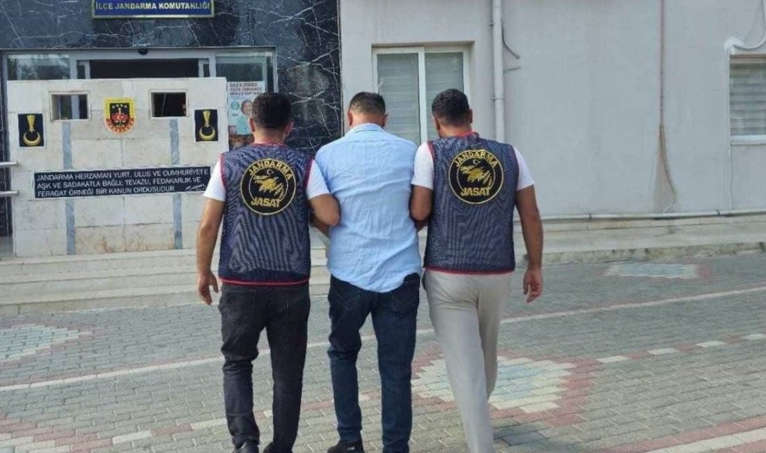 Mersin'de dolandırıcılık hatasından hakkında İnterpol tarafından kırmızı bültenle arama kararı