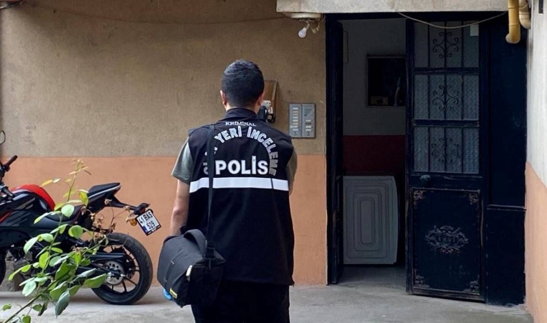 Kocaeli'de 22 yaşındaki epilepsi hastası olduğu argüman edilen genç yatağında