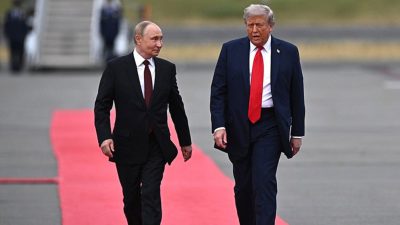 Kremlin Dış Siyaset Danışmanı Yuriy Uşakov, Rusya Devlet Başkanı Vladimir