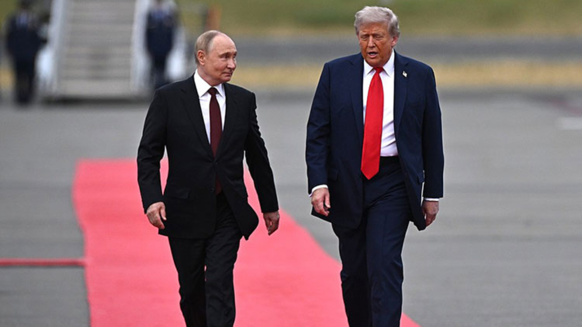 Kremlin Dış Siyaset Danışmanı Yuriy Uşakov, Rusya Devlet Başkanı Vladimir