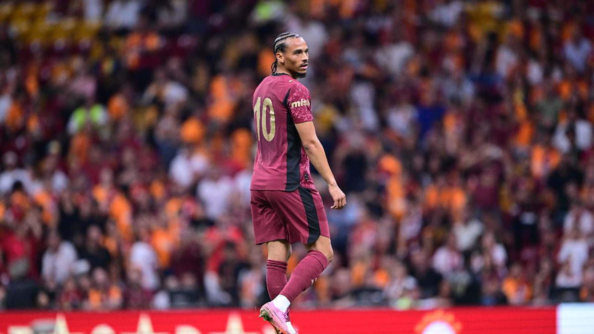 Galatasaray'ın Alman yıldızı Leroy Sane, Almanya Ulusal Ekip takımına çağrılmadı.