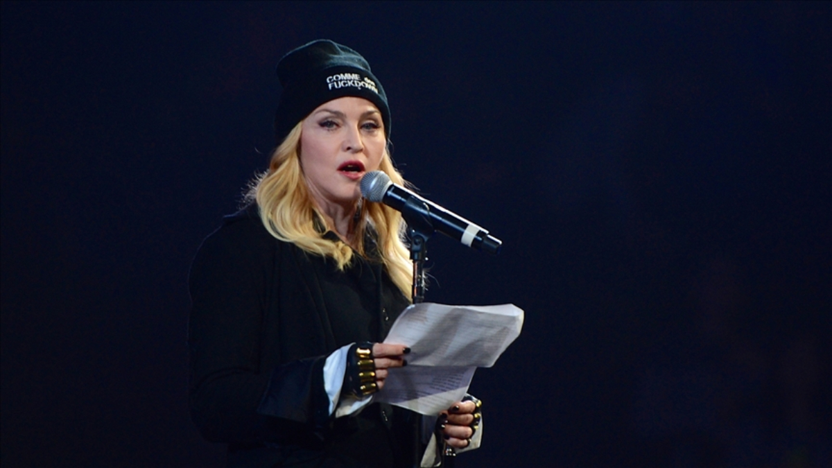 ABD'li müzikçi Madonna, Gazze'deki çocukların yaşadığı insani krize dikkat çekerek,