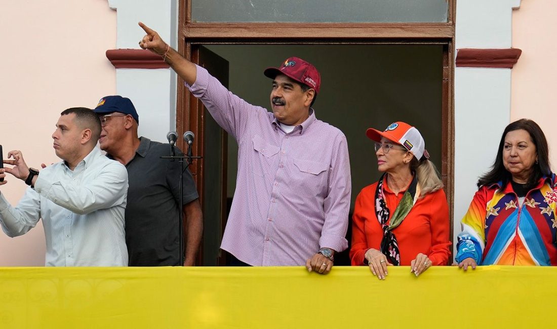 Venezuela Devlet Başkanı Maduro, ülkedeki tüm eyaletlerde güvenliği daha da