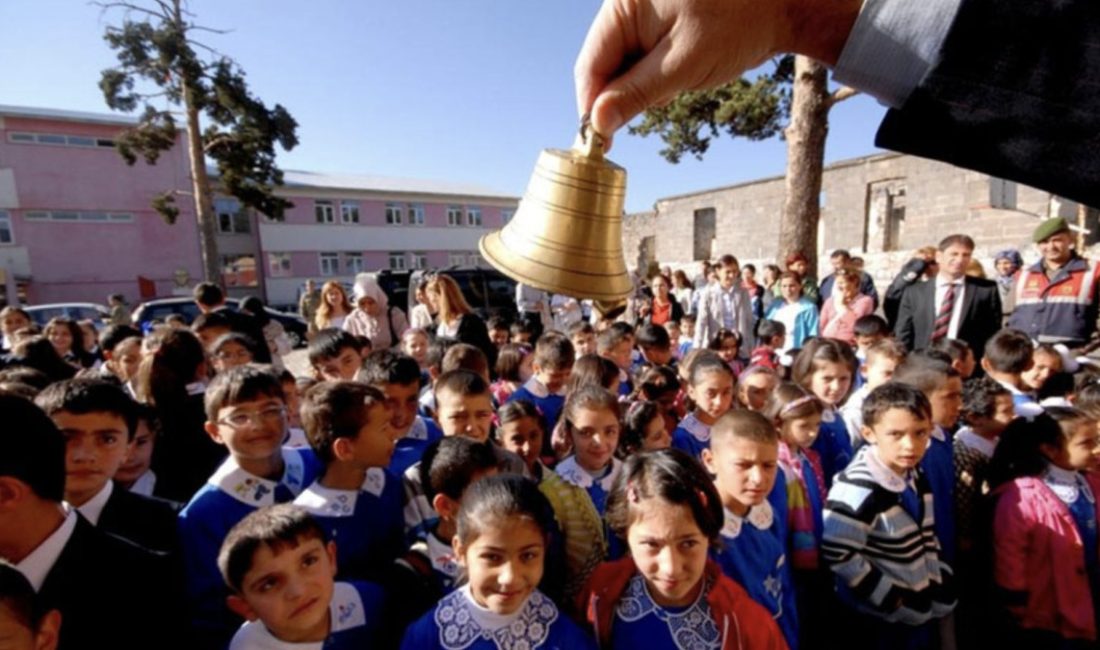 Milli Eğitim Bakanı Yusuf Tekin'in imzasını taşıyan genelgeye nazaran, öğrencilerde